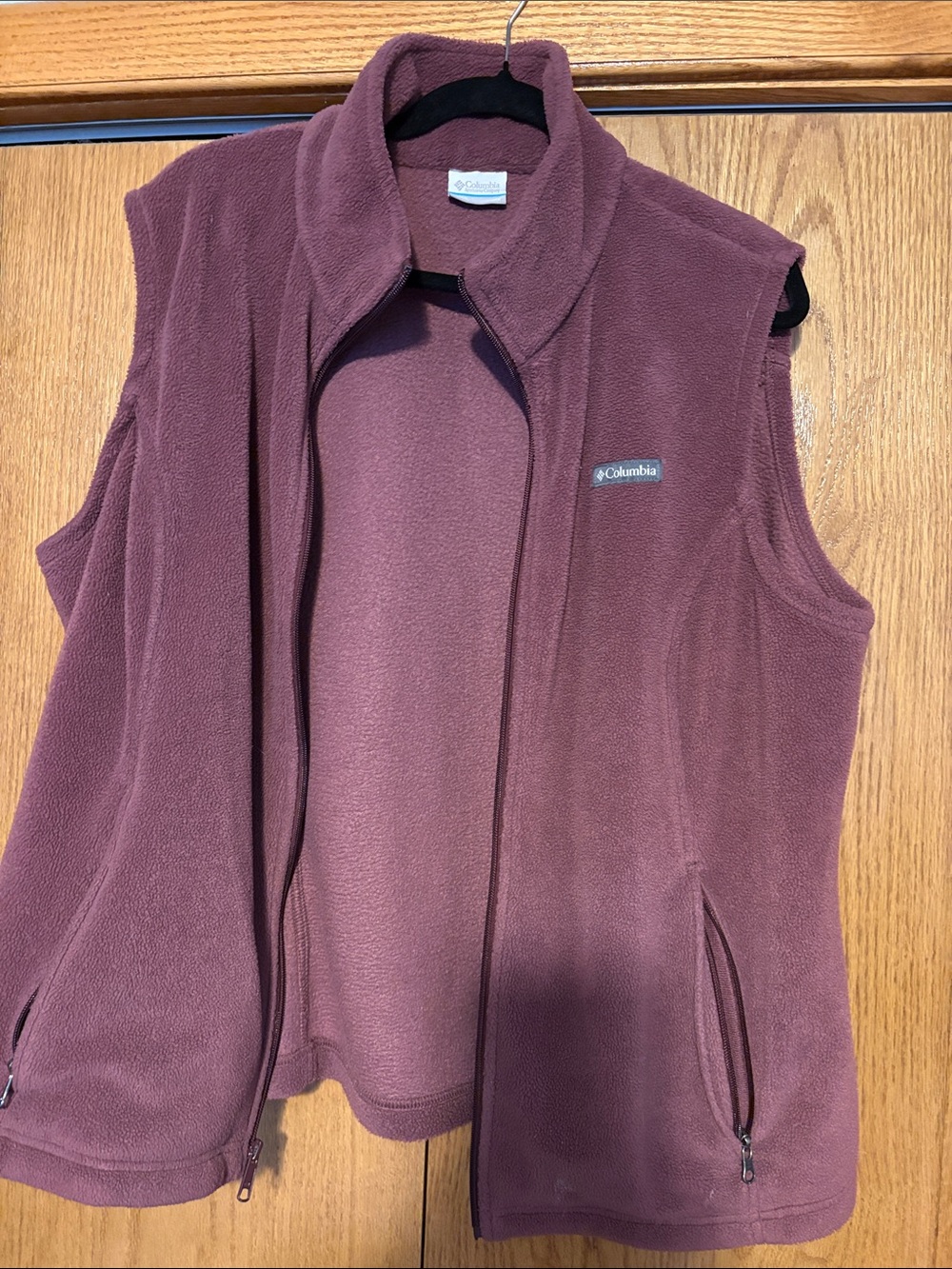 Columbia Women's Mauve Fleece Vest